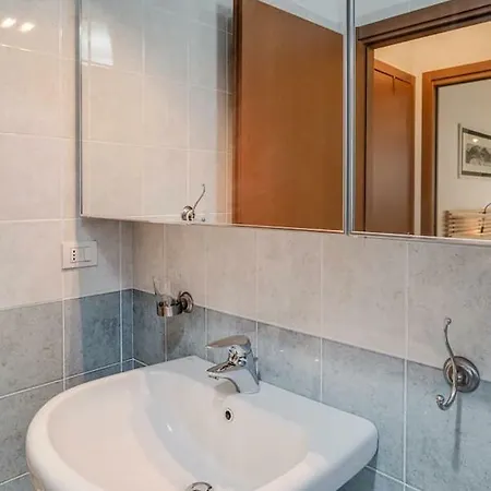 Apartment Guesthero - Crescenzago M2 Milan